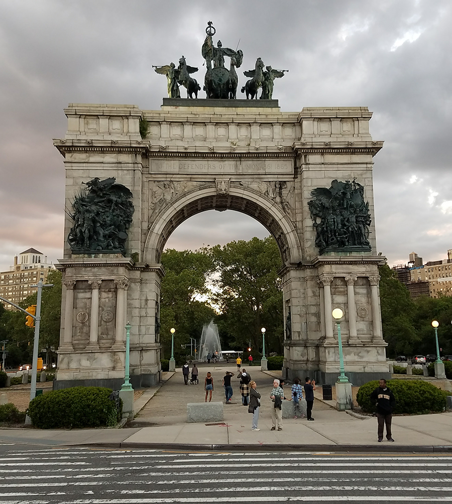 Soldeirs' and Sailors' Arch