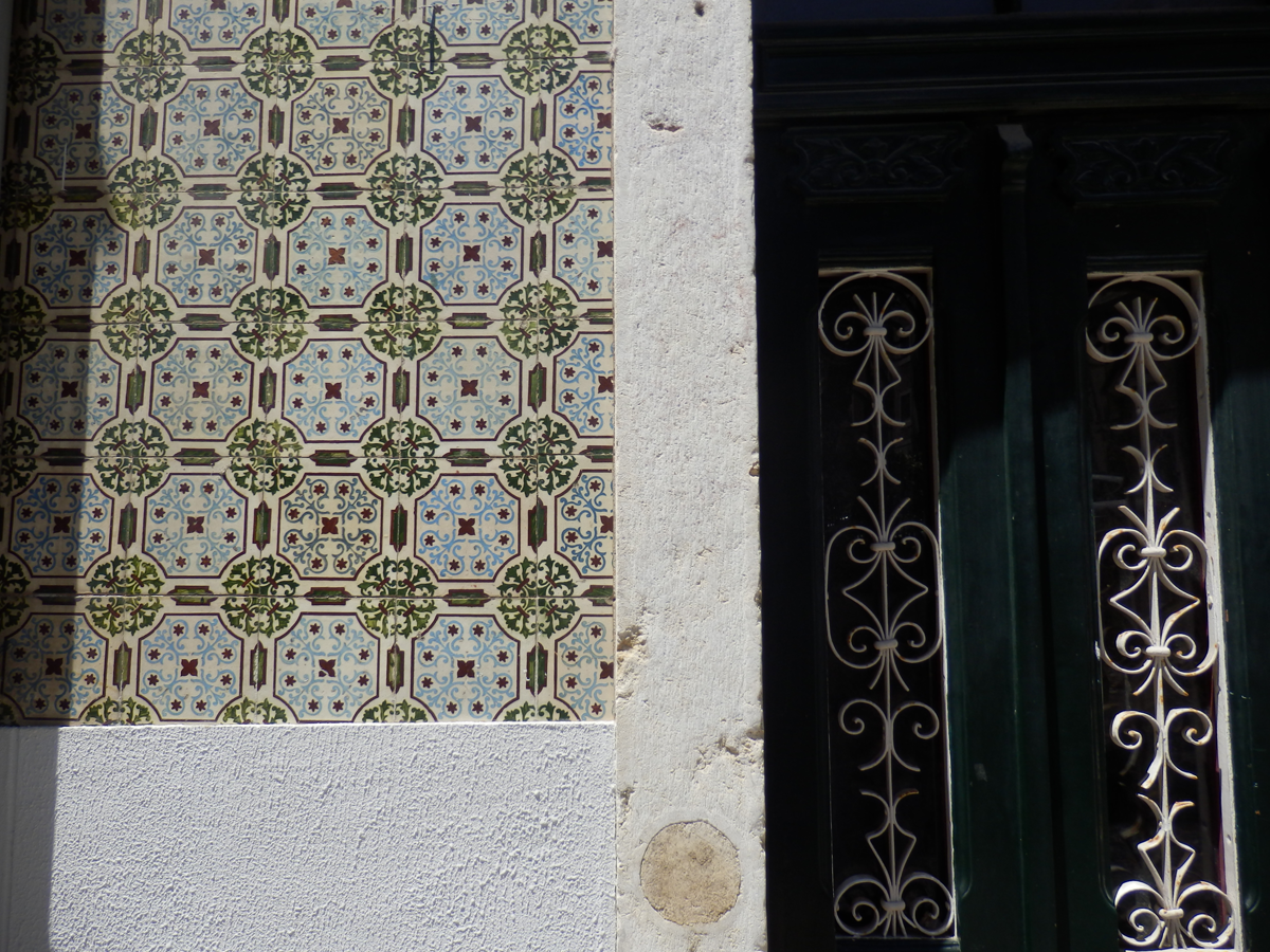 Lisbon tile