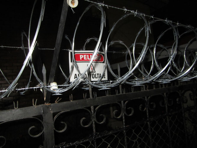 razor wire