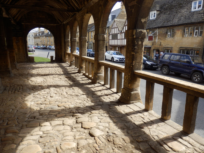 Cotswolds Street