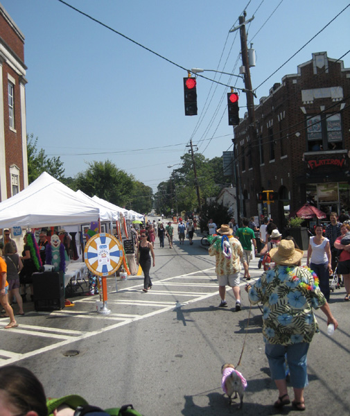 Strut streets